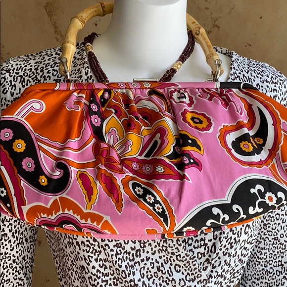 Bamboo handled snap closure silk purse - Picture 6 of 6